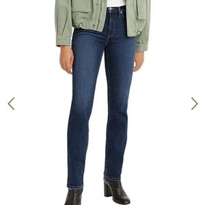 Levi's 314 Shaping Straight High Waisted Jeans